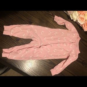 Baby long sleeve and pants onesie. MUST BUNDLE!